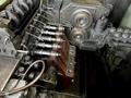 8mm Moroni Transfer Header Model MB/765