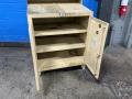 24” X 34” 31”  Foremans Stand
