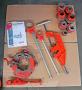 RIDGID 1224 Pipe Threader - Heavy-Duty Self-Opening Clamp