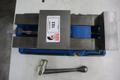 Kurt D688 6" Machine Vise with Steel Step Jaws and Handle- Auction Item