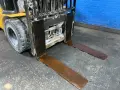 HYUNDAI 9020 LBS DIESEL FORKLIFT  -  45D-9