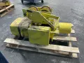 YALE 1 TON HOIST