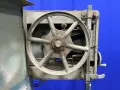 GROB 18” VERTICAL BAND SAW  -  NS18