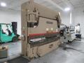 Cincinnati 175 Form Master II CNC Hydraulic Press Brake, 175 Ton x 12&#039;, Crowning