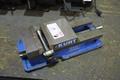 Kurt D675 6" Machine Vise, Steel Jaws, Handle- Auction Item