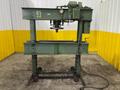 60 TON BRIDGEPORT MANELY H-FRAME HYDRAULIC POWERED SHOP PRESS: STOCK #23116