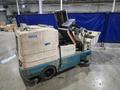 TENNANT 7400 LP FLOOR SCRUBBER USED NEEDS NEW BATTERY