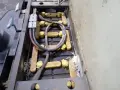 CROWN 3000 LBS ELECTRIC STRADDLE LIFT  -  30WTT-S