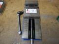 Kurt DX6 6" Machine Vise with Hard Jaws and Handle- Auction Item