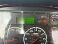 Freightliner Business Class M2 112 Day Cab Truck; 2011