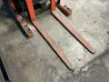 TOYOTA 2450 LBS ELECTRIC ORDER PICKER   -  6BWR15