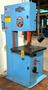 20" DoAll Vertical Band Saw 2013-V, 13" Under Guide, 55-2200 FPM, 26" x 26" Tbl., Clean