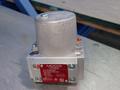 MOOG VALVE  -  D765-606
