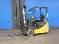 KOMATSU 2600 POUNDS ELECTRIC FORKLIFT  -  FB18MU-12