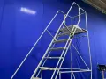ULINE 450 LBS / 1 PERSON PORTABLE LADDER