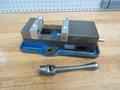 Kurt D40 4&quot; Machine Vise with Handle and Aluminum Jaws- Auction Item