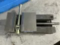 KURT 6” VISE  -  3600V