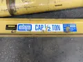 CONTRX INDUSTRIES 1/2 TON JIB CRANE   -  B188