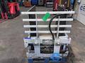 2022 - 2,640 LB. CASCADE MODEL 14F-CCB-2A-99923 HYDRAULIC CARTON CLAMP