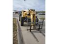 Gehl RS8-42 8,000 Lb Telehandler Lift, 2015 – 42′ Lift Height, Low Hours