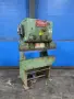CHICAGO 11 TONS PRESS BRAKE   -  131