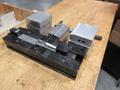 Chick BL-6 6" Double Lock Machine Vise – Extra Jaws &amp; Handle- Auction Item