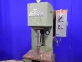 DENISON 6 TON MULTIPRESS  -  R063MC25702405220