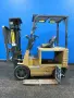 CATERPILLAR 1600 LBS ELECTRIC FORK LIFT   -  2EC25