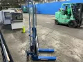 VESTIL 880 LBS LIFT CART  -  HYD-10