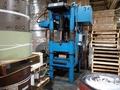 68 TON BECKWOOD 4-Post HYDRAULIC PRESS
