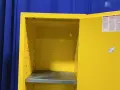JUSTRITE 22 GAL / 3 SHELVES FLAMMABLE STORAGE CABINET
