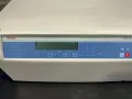 THERMO SCINTIFIC CENTRIFUGE  -  SORVALL LEGEND XTR