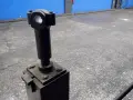 HARDINGE RETRACTABLE BAR FEEDER