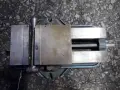 KURT MFG. 6" X 12" VISE  -  D675