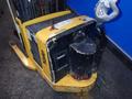 YALE 3000 LBS ELECTRIC STRADDLE LIFT  -  MRW030LEN24TE078