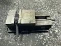 KURT MFG. CO. 6” MACHINE VISE  -  D675-7428