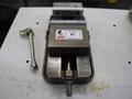 Kurt D675 6" Machine Vise with Aluminum Soft Jaws and Handle- Auction Item