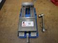 Kurt D688 6" Machine Vise with Steel Hard Jaws and Handle- Auction Item