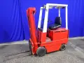 CATERPILLAR 3000 LBS ELECTRIC FORKLIFT  -  MC30