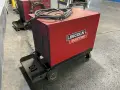 LINCOLN ELECTRIC 600 A WELDER  -  IDEALARC DC-600