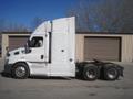2015 Freightliner Cascadia Day Cab LNG – Cummins ISX12 G 400 HP, 10 Speed, Natural Gas Tractor