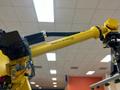 Fanuc R-2000iC 125L Industrial Robot, 2021 – Very low hours, 6-axis
