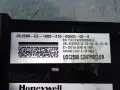 Honeywell  Udc2500 Controller  - Dc2500-ee-1a00-z10-00000-00-0