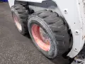 BOBCAT 1300 lbs SKID STEER  -  S130