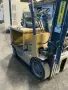 CATERPILLAR 1600 LBS ELECTRIC FORK LIFT   -  2EC25