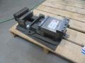 Kurt D-60 Machine Vise w Steel Jaws and Handle- Auction Item