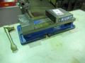 Kurt D675 Machine Vise with Steel Jaw and Handle- Auction Item