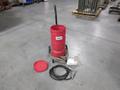 SNAP-ON Gravity-Fed Siphon Portable Sandblast System, Holds 40 lbs of Media, with Hose length 10' with 5/16'' nozzle- Auction Item
