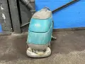 TENNANT WALK BEHIND FLOOR SCRUBBER  -  MODEL T5