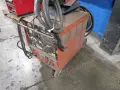 LINCOLN 250 A WELDER   -  DC-250